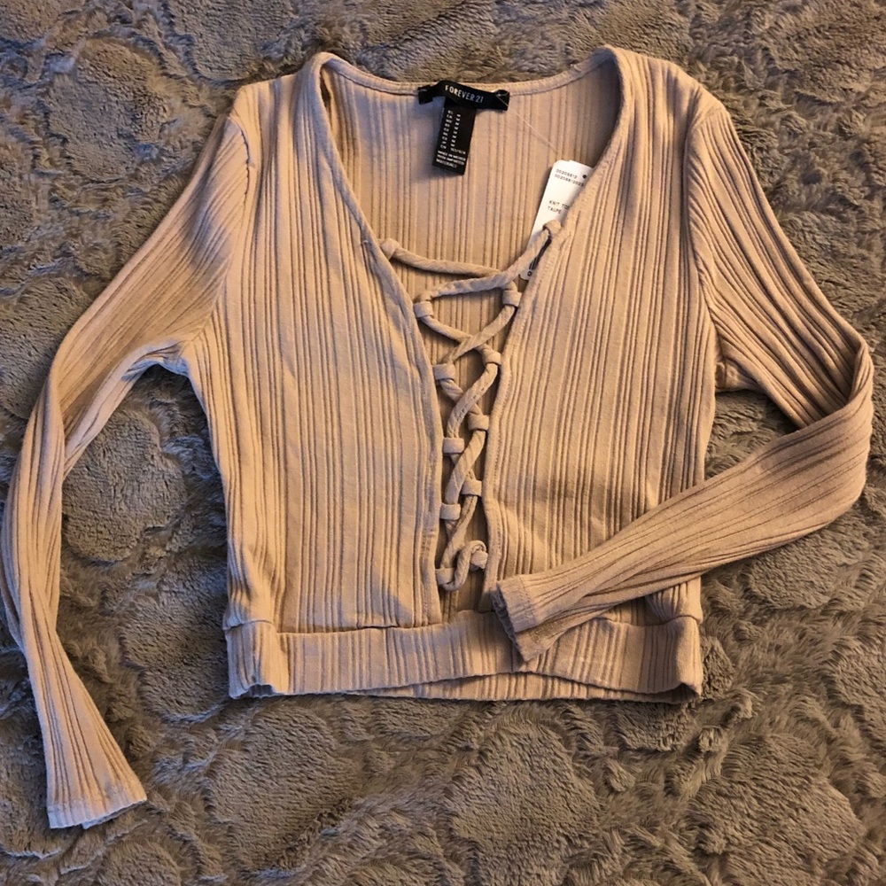 Forever 21 knit lace up crop top. Size M Brand New